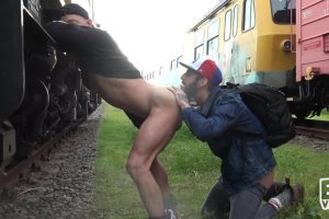 Loaded in a train - Romeo Davis & Ruslan Angelo