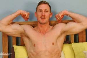 Young Muscular Athlete Noah Goulding Wanks His Huge Uncut Cock!